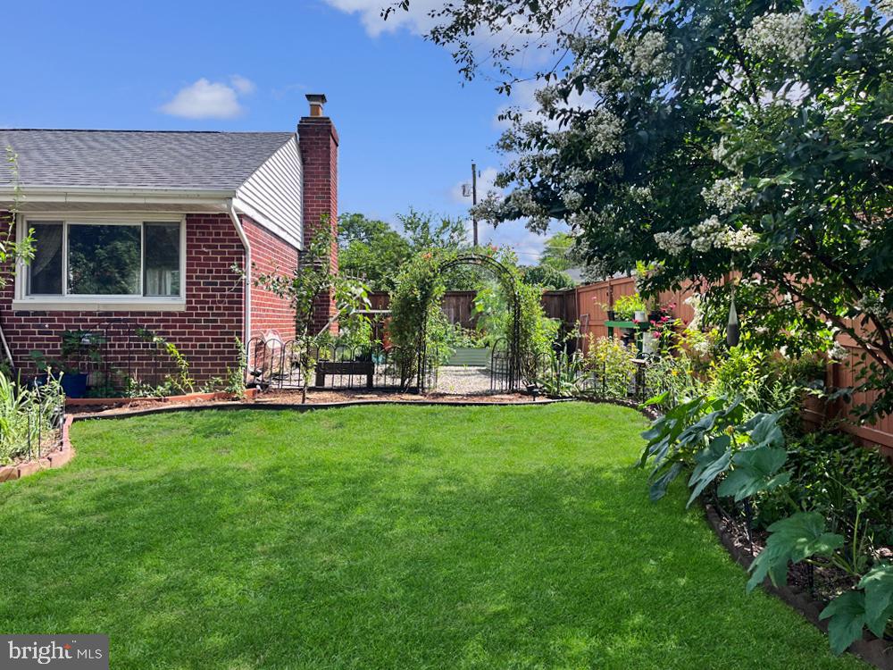 3804 Lakota Rd