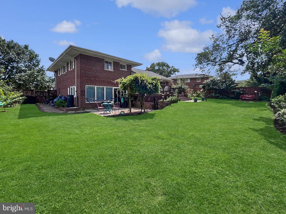 3804 Lakota Rd