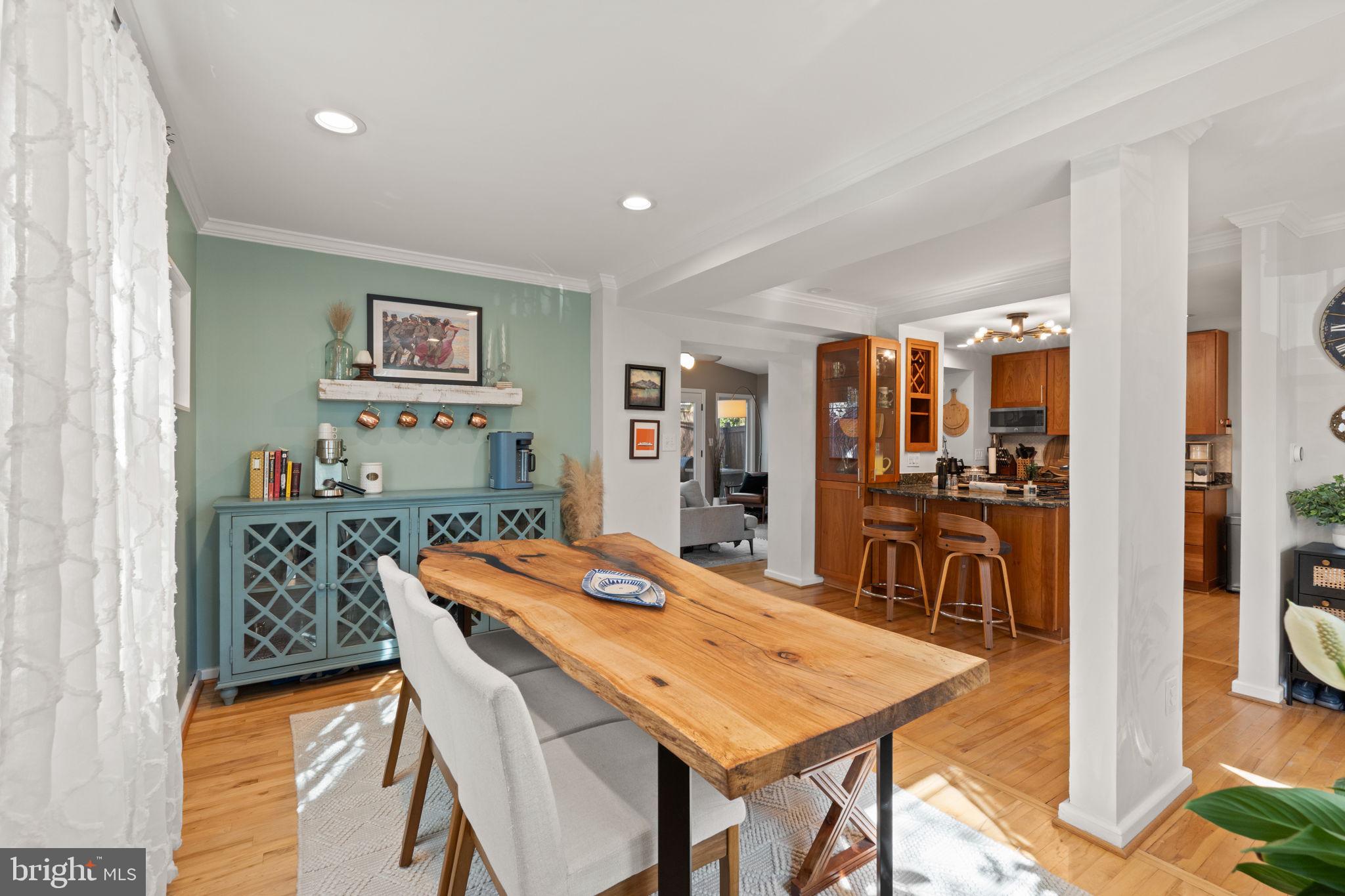 2706 Albemarle Dr