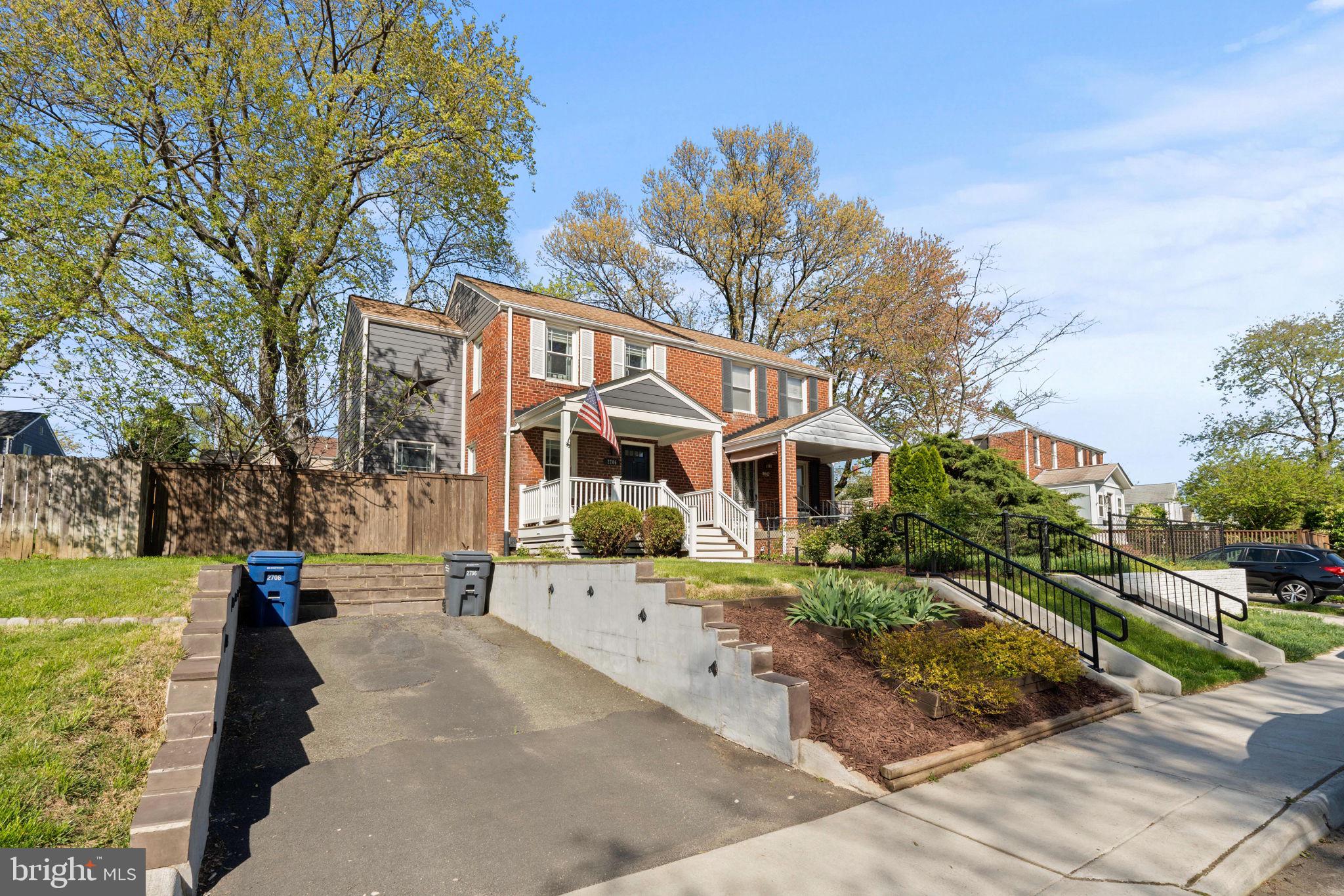 2706 Albemarle Dr