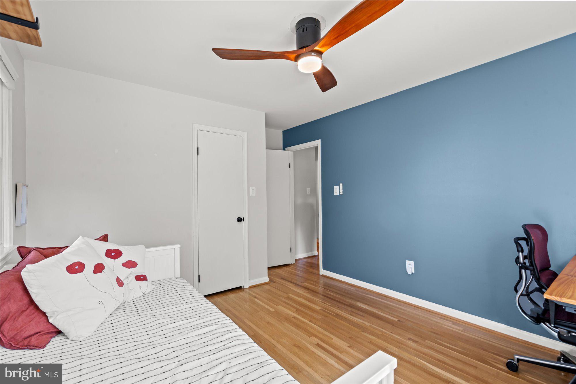 6123 BEECH TREE DRIVE