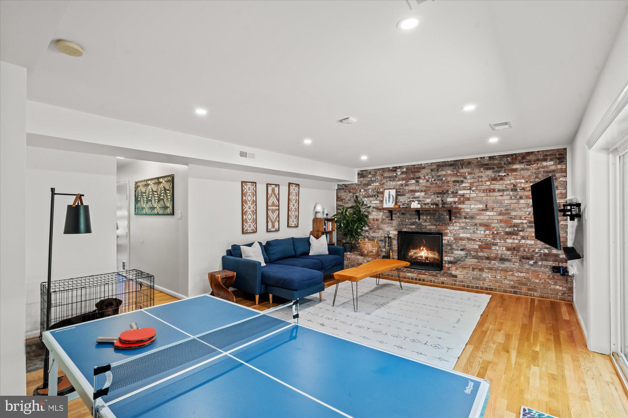 6123 BEECH TREE DRIVE