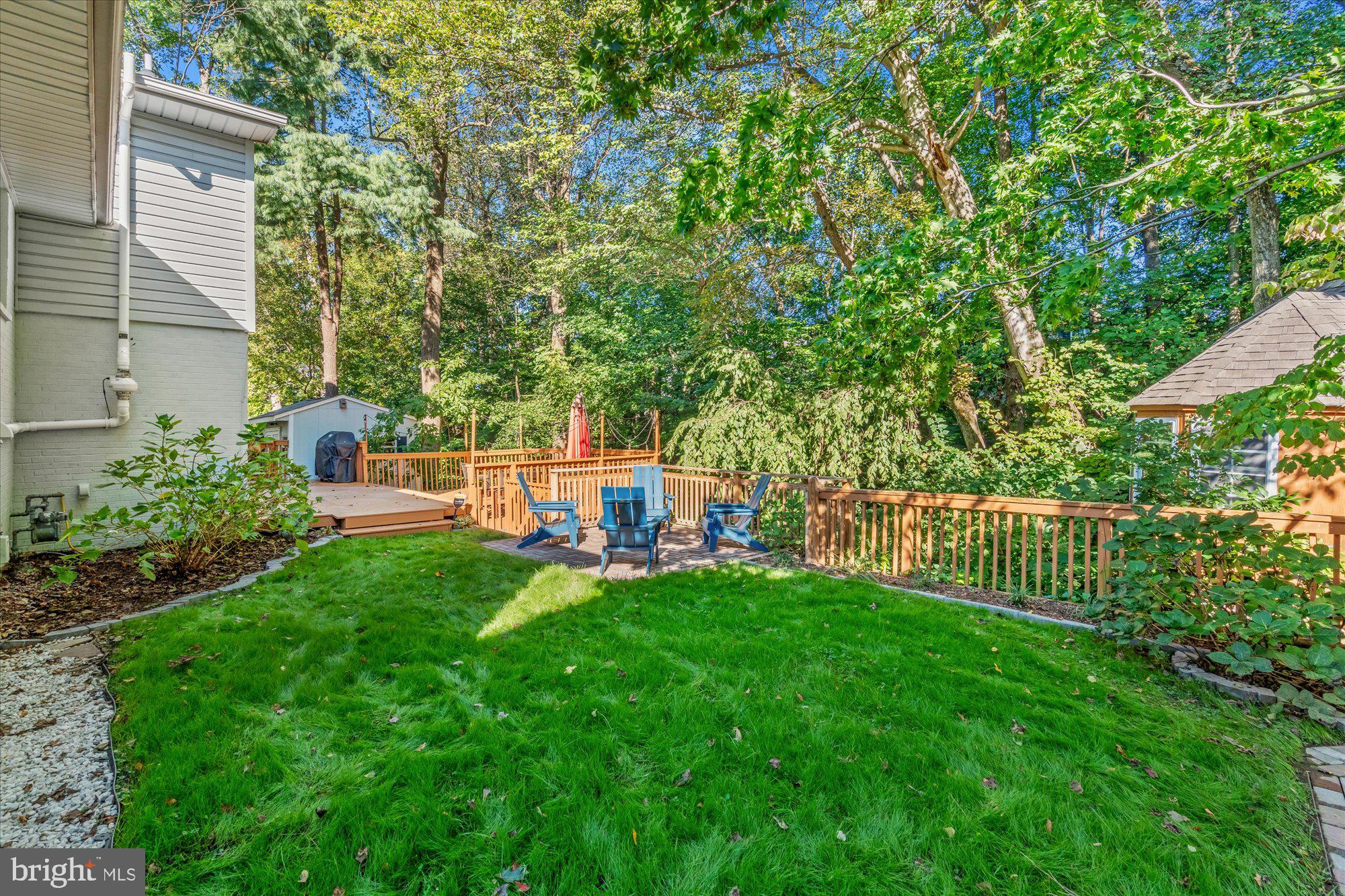 6123 BEECH TREE DRIVE