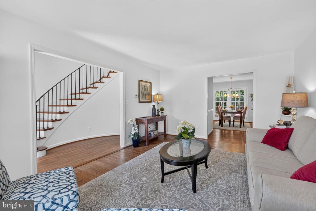 8312 WICKHAM ROAD