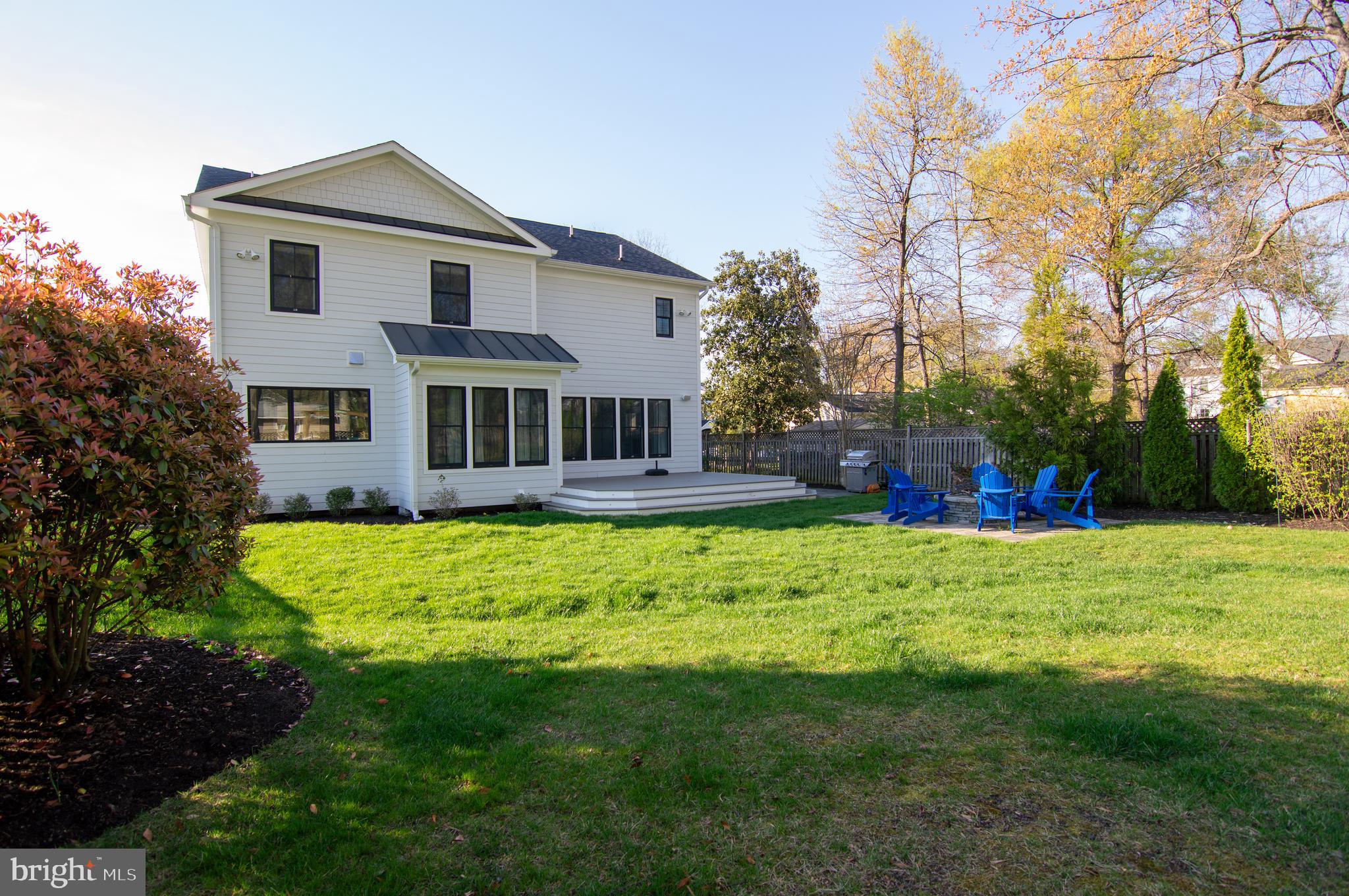 204 BATTLE STREET SW
