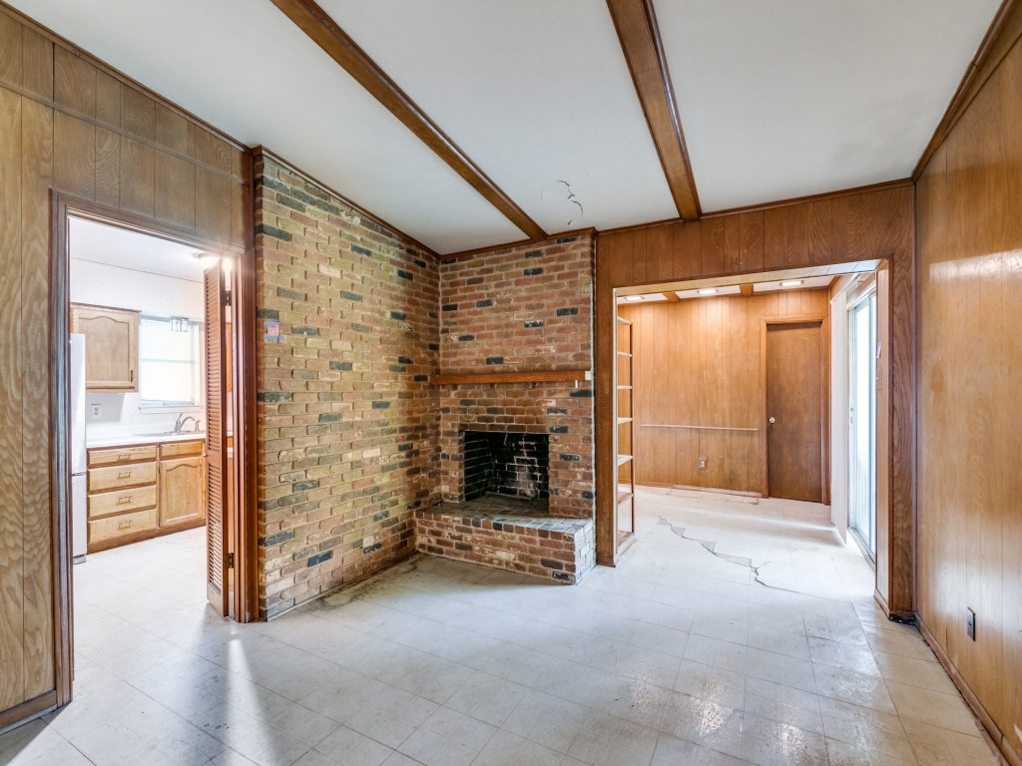 3209 Royal Lane