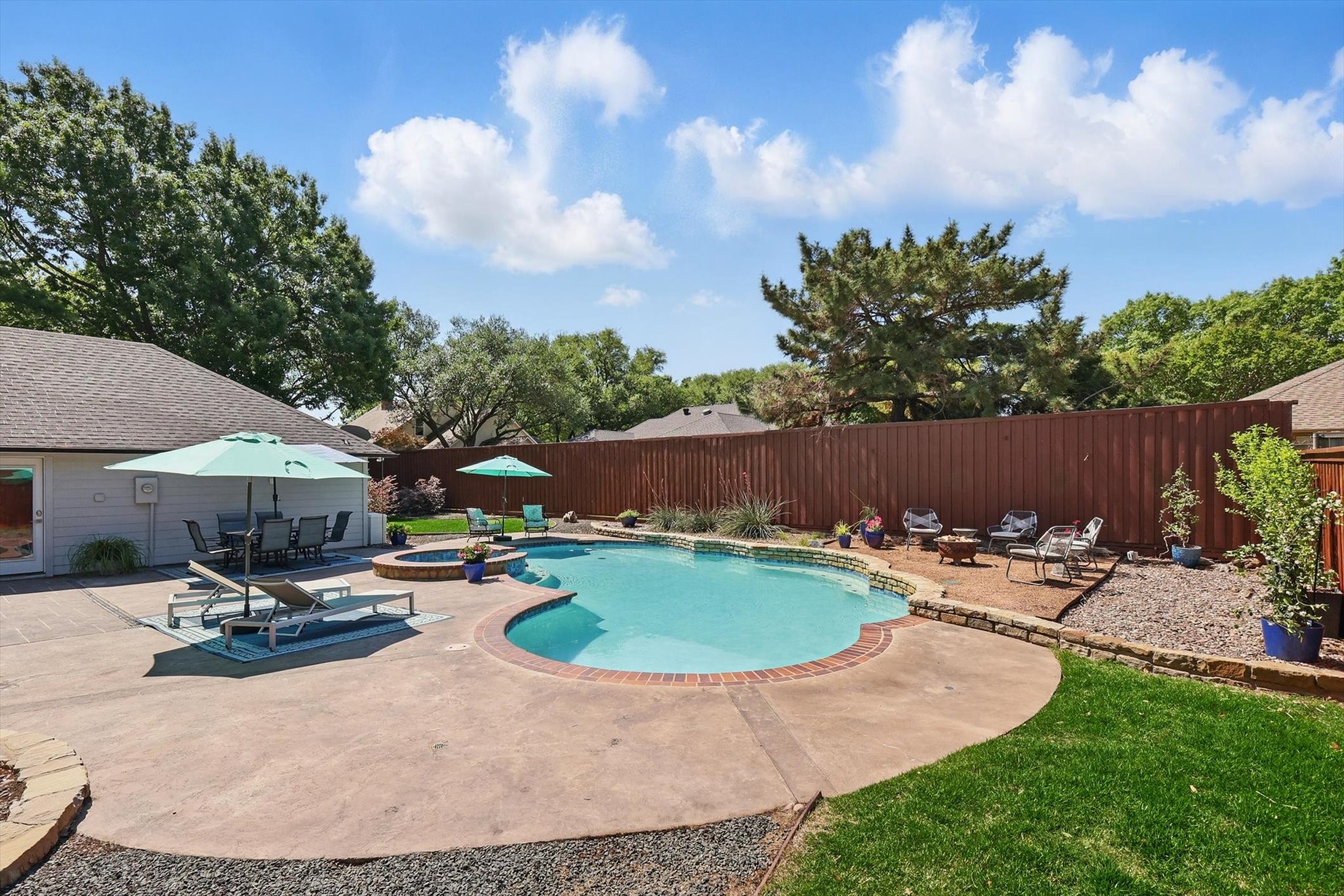 513 Greenridge Drive