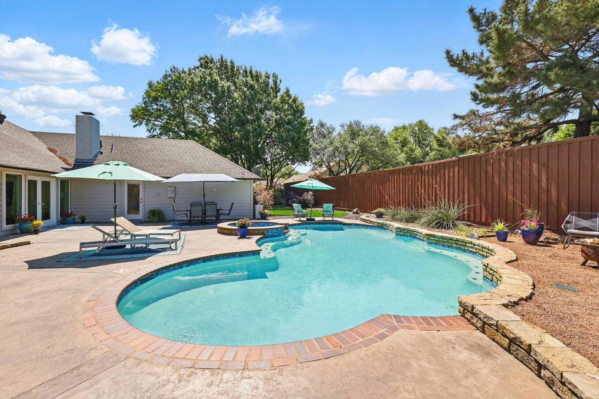 513 Greenridge Drive