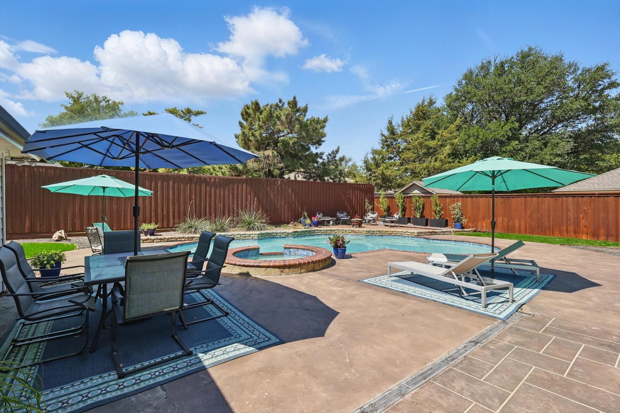 513 Greenridge Drive