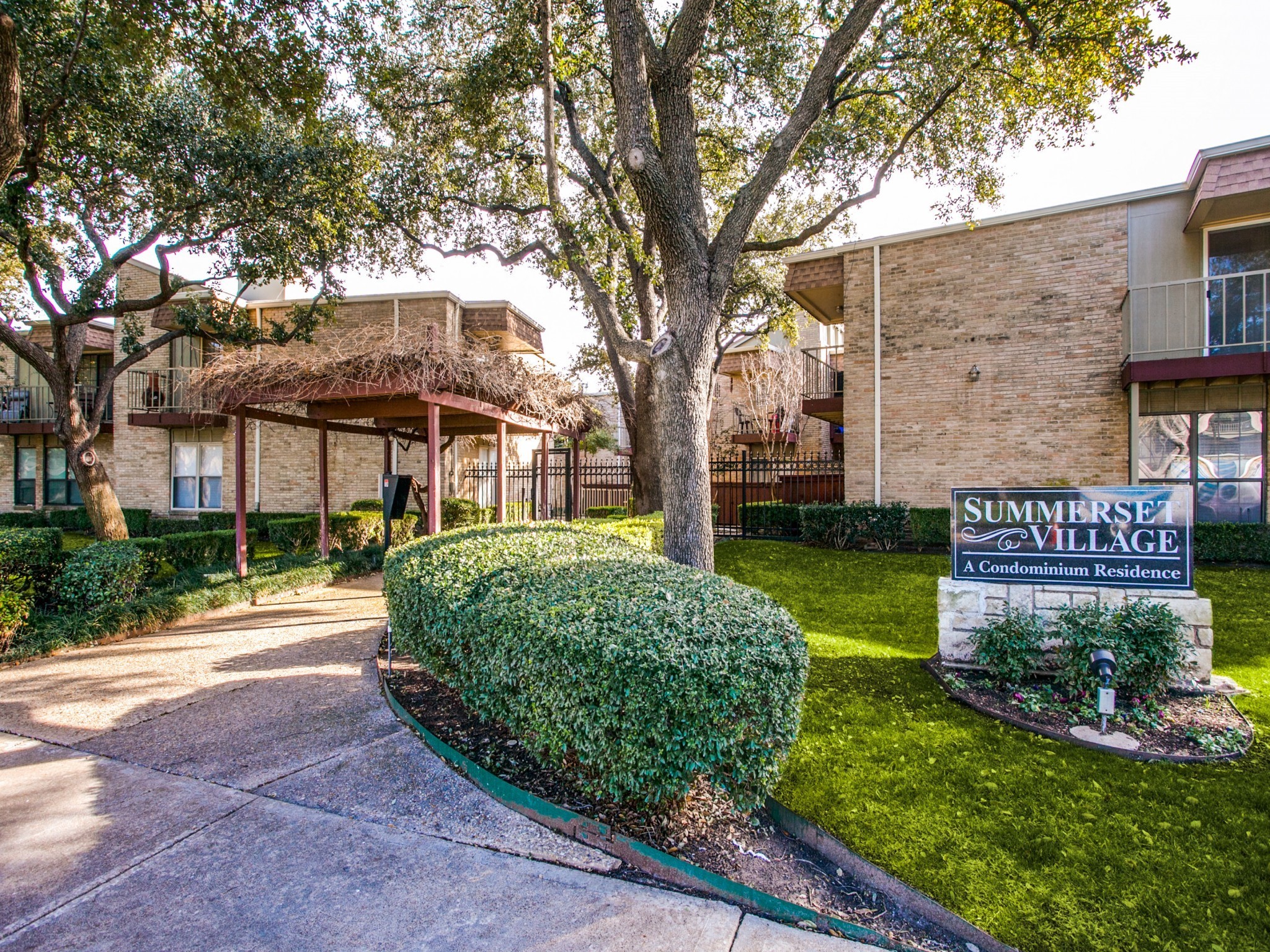 5916 Birchbrook Drive 136