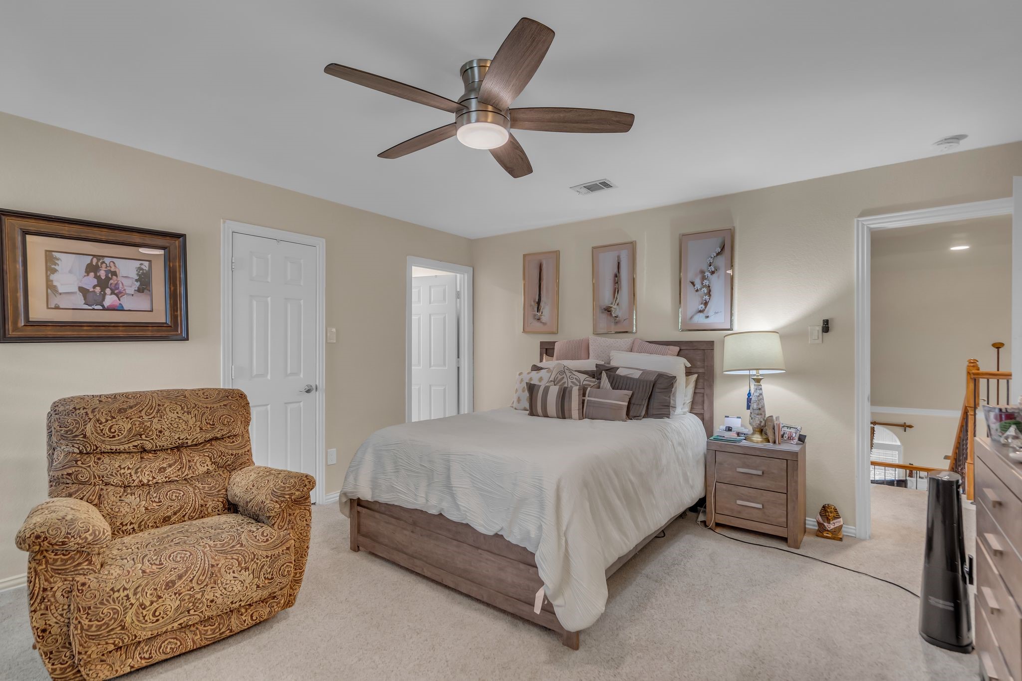 6120 Brookhollow Drive