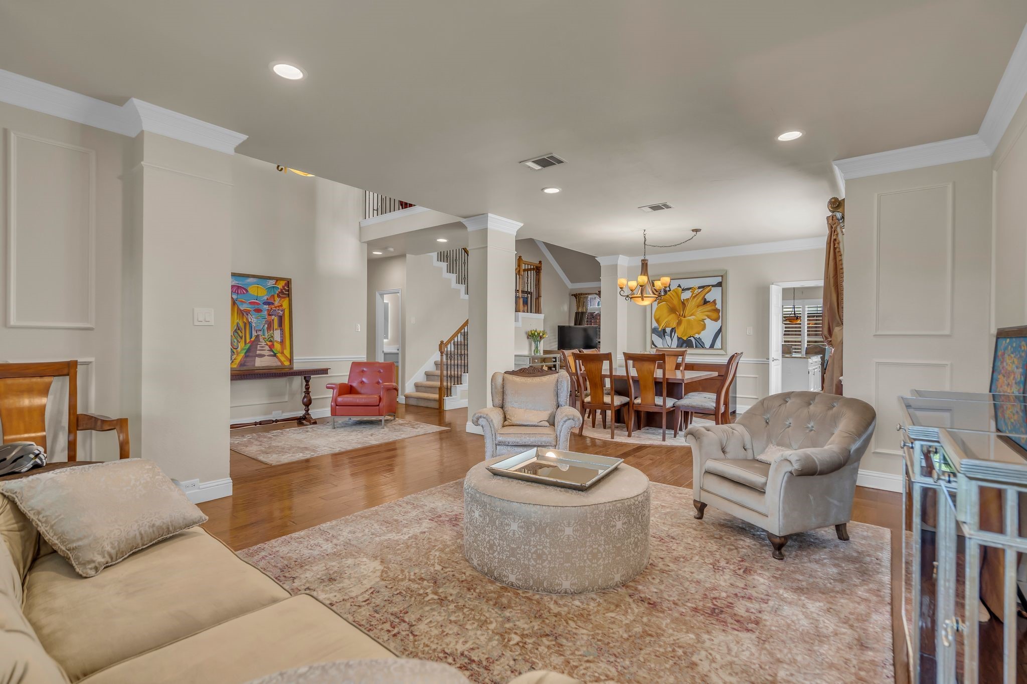 6120 Brookhollow Drive