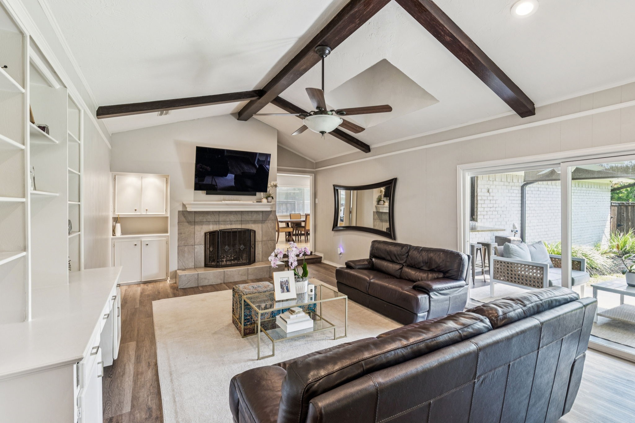 10010 Cromwell Drive