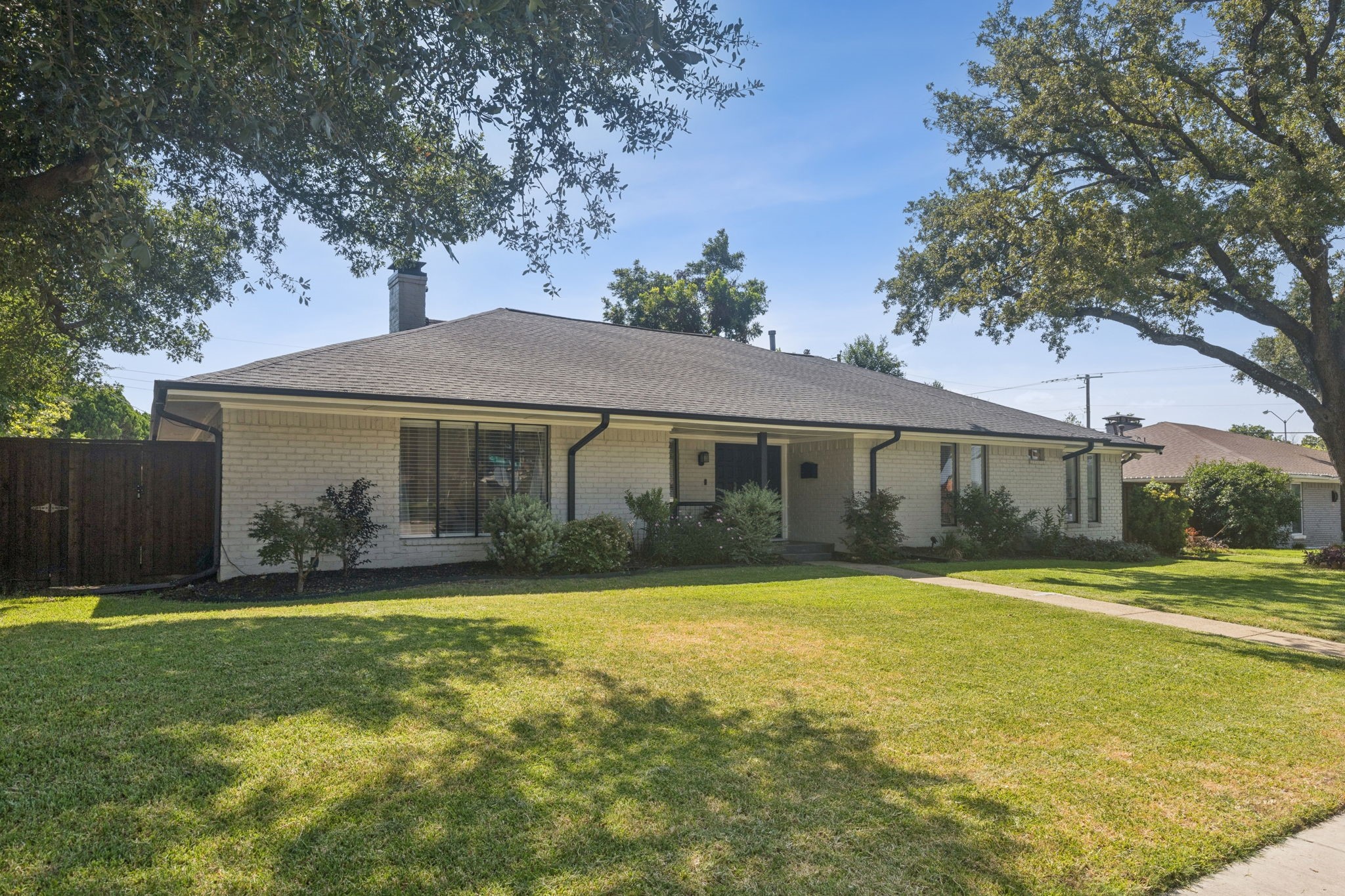 10010 Cromwell Drive