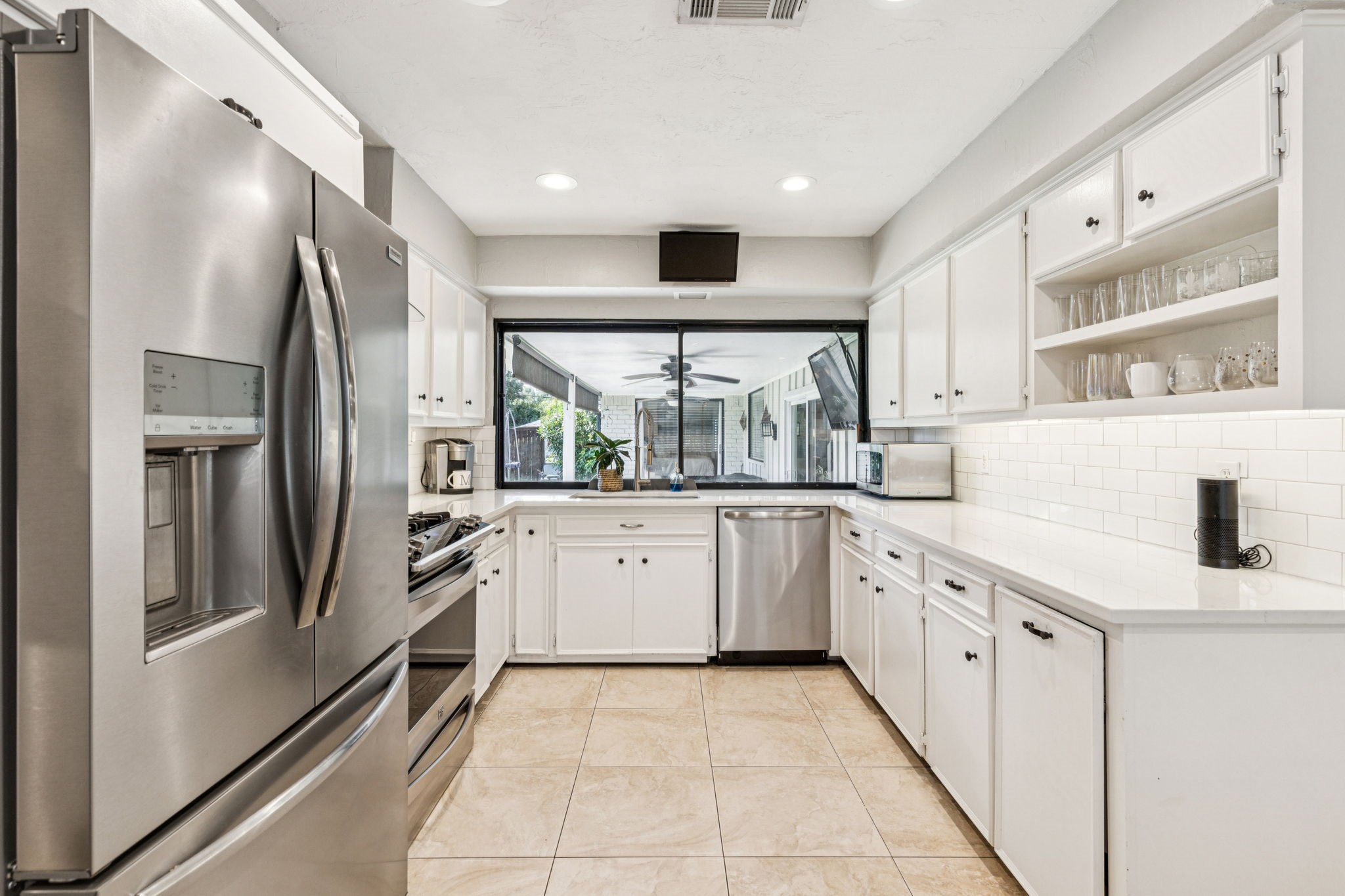 10010 Cromwell Drive