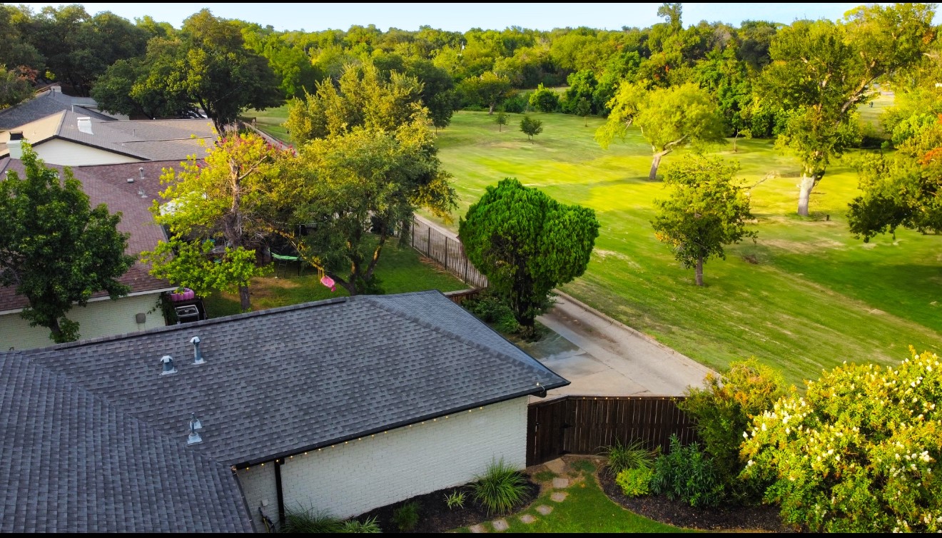 10010 Cromwell Drive