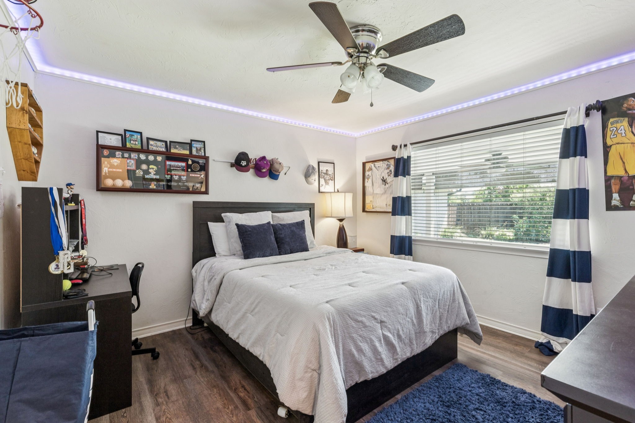 10010 Cromwell Drive