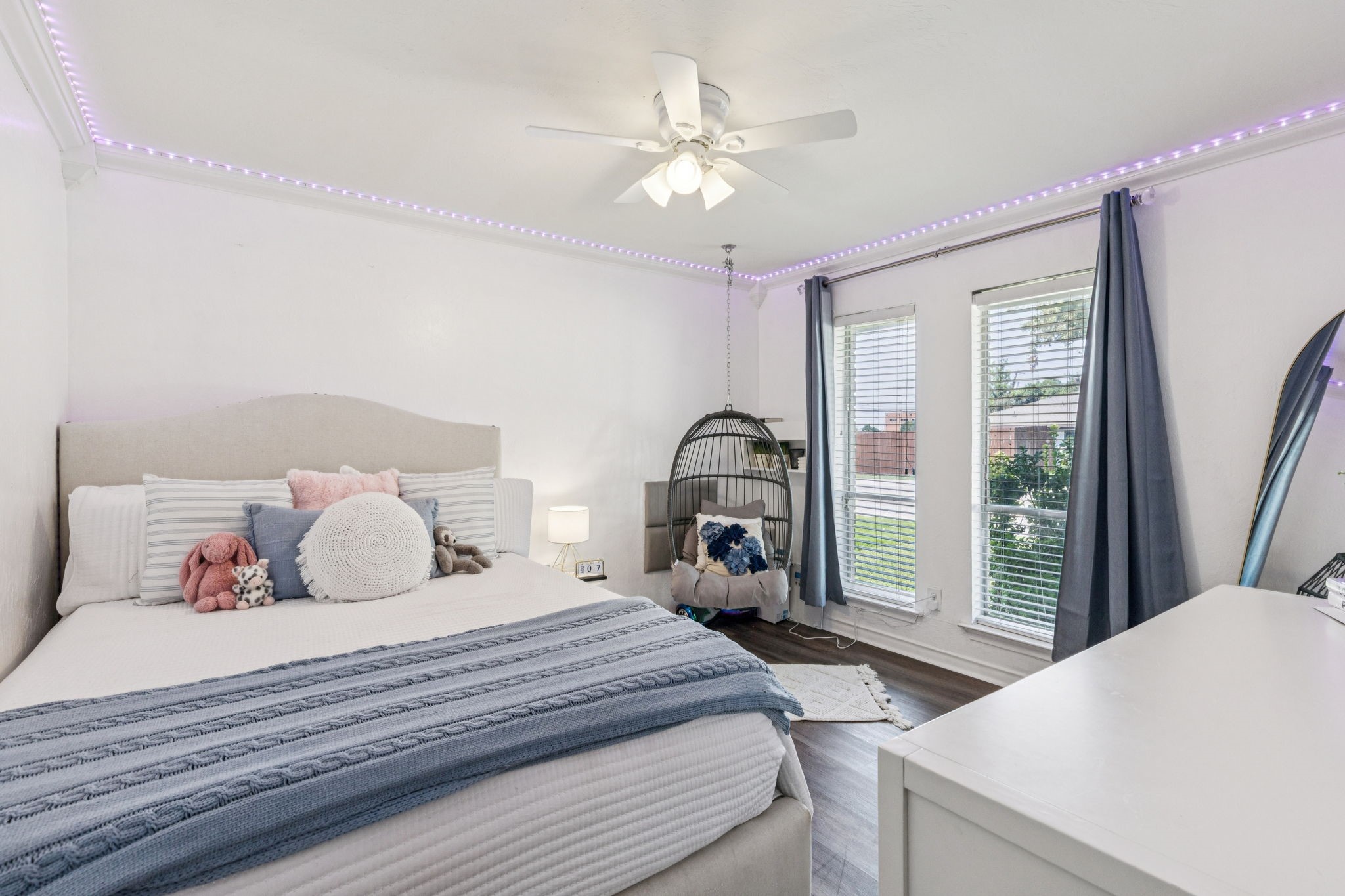 10010 Cromwell Drive