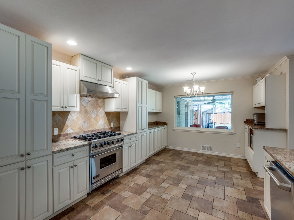 3731 Vancouver Drive