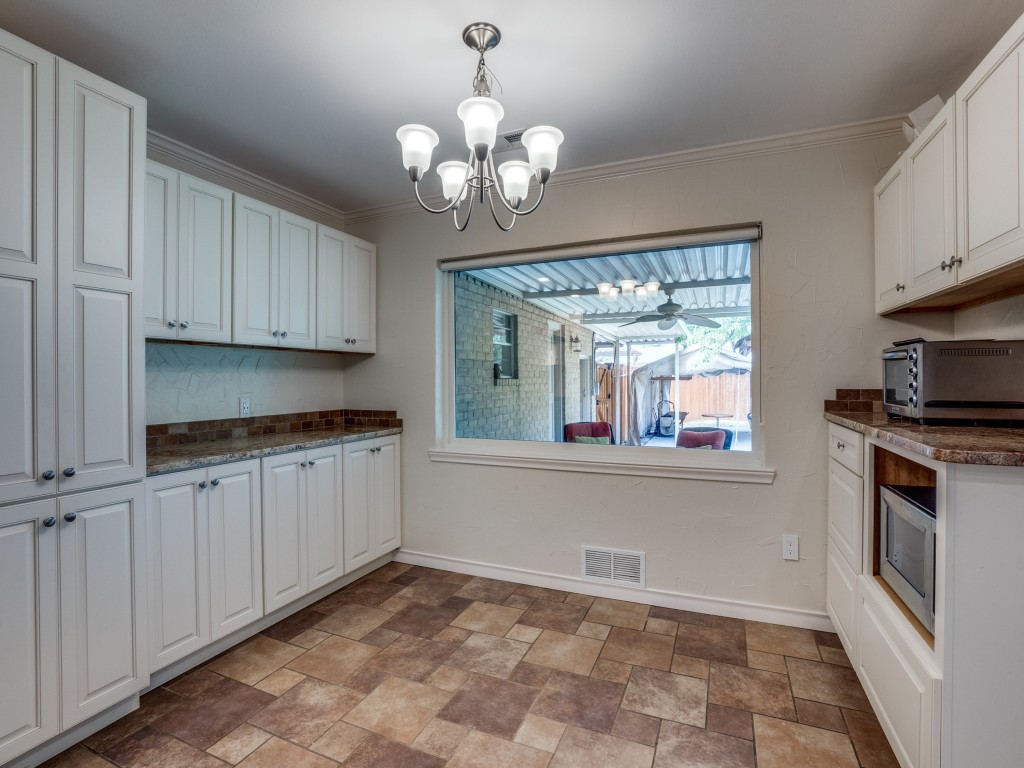 3731 Vancouver Drive