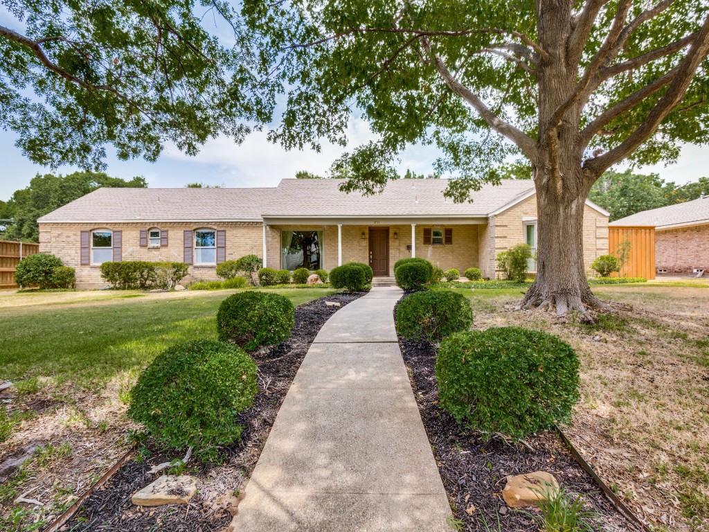 3731 Vancouver Drive