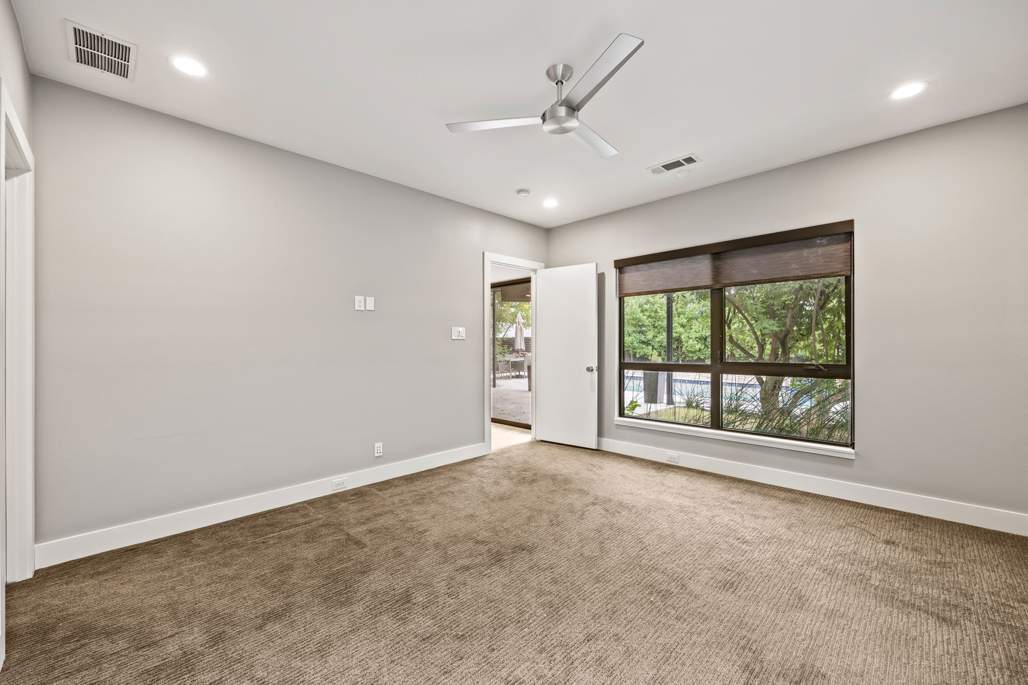 3866 Lively Lane