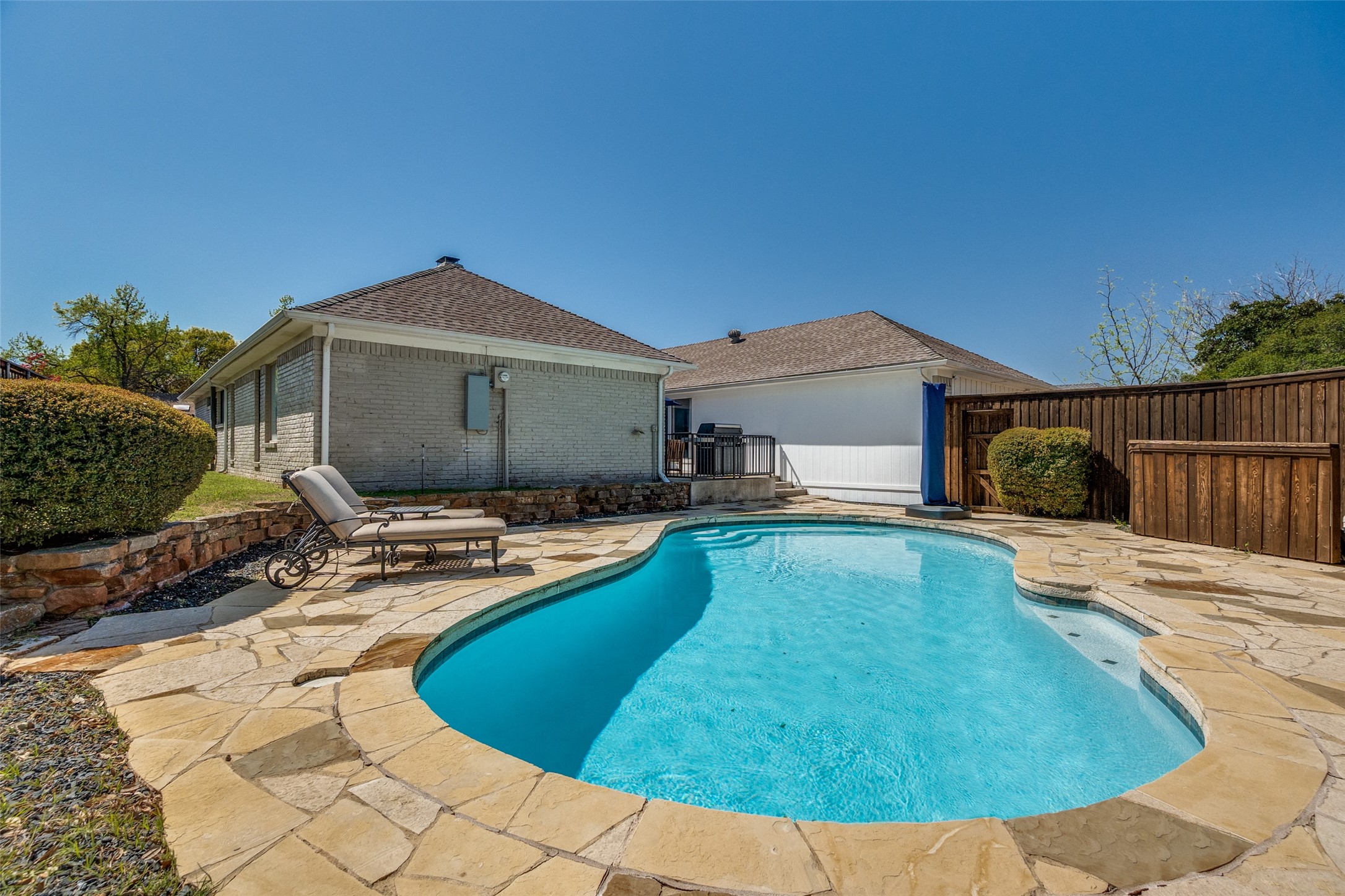 6419 Embers Road