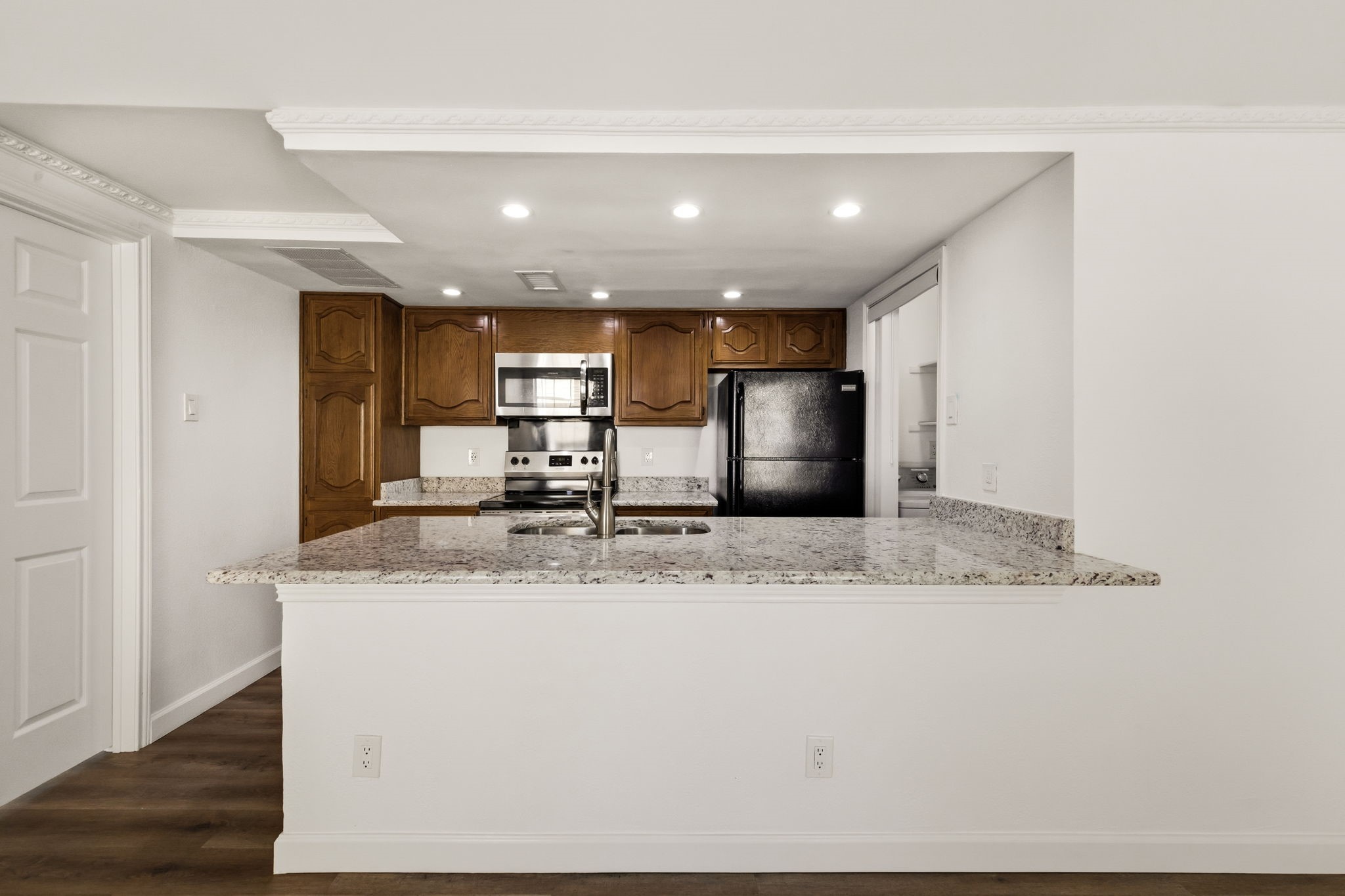 8510 Park Lane 201
