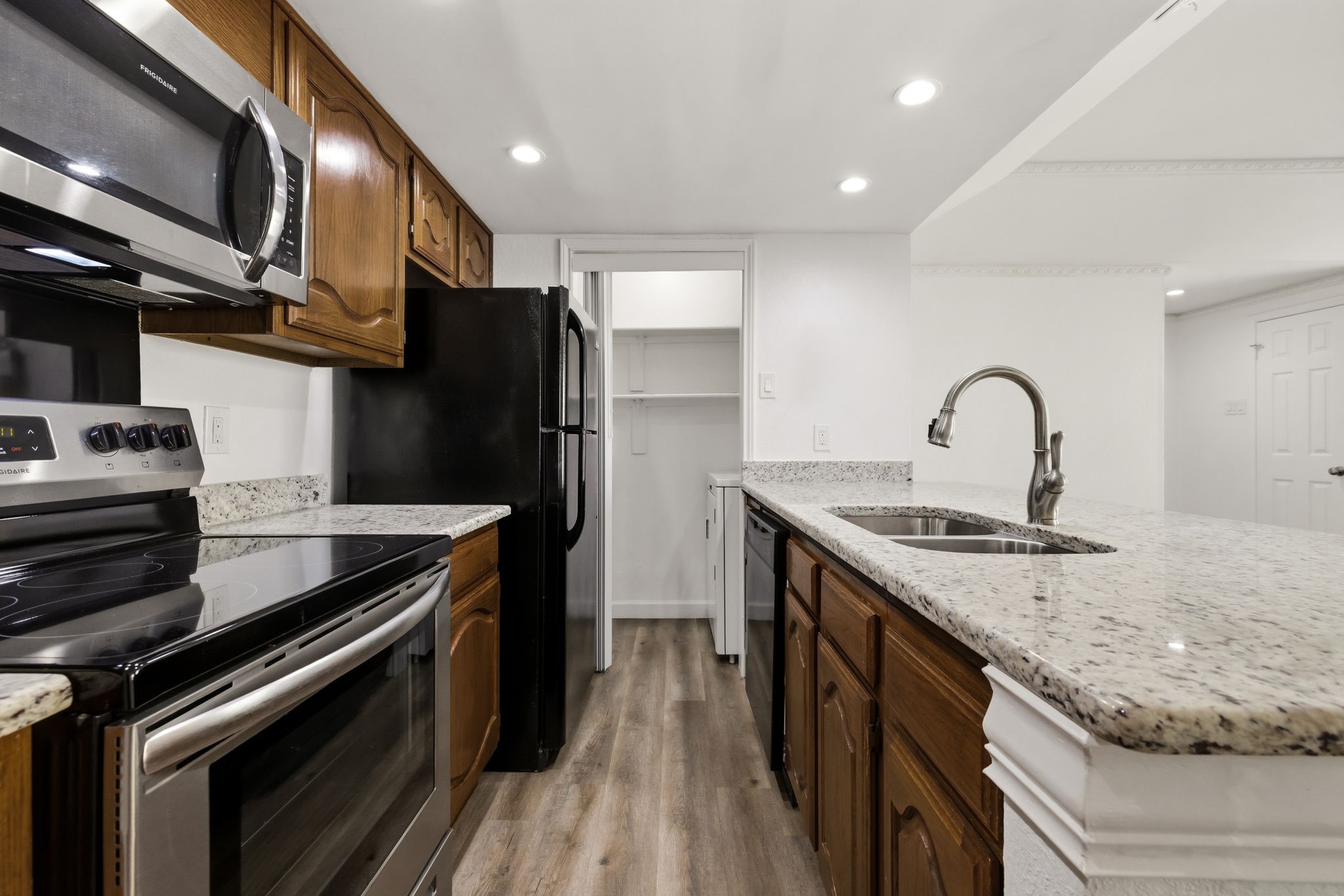 8510 Park Lane 201
