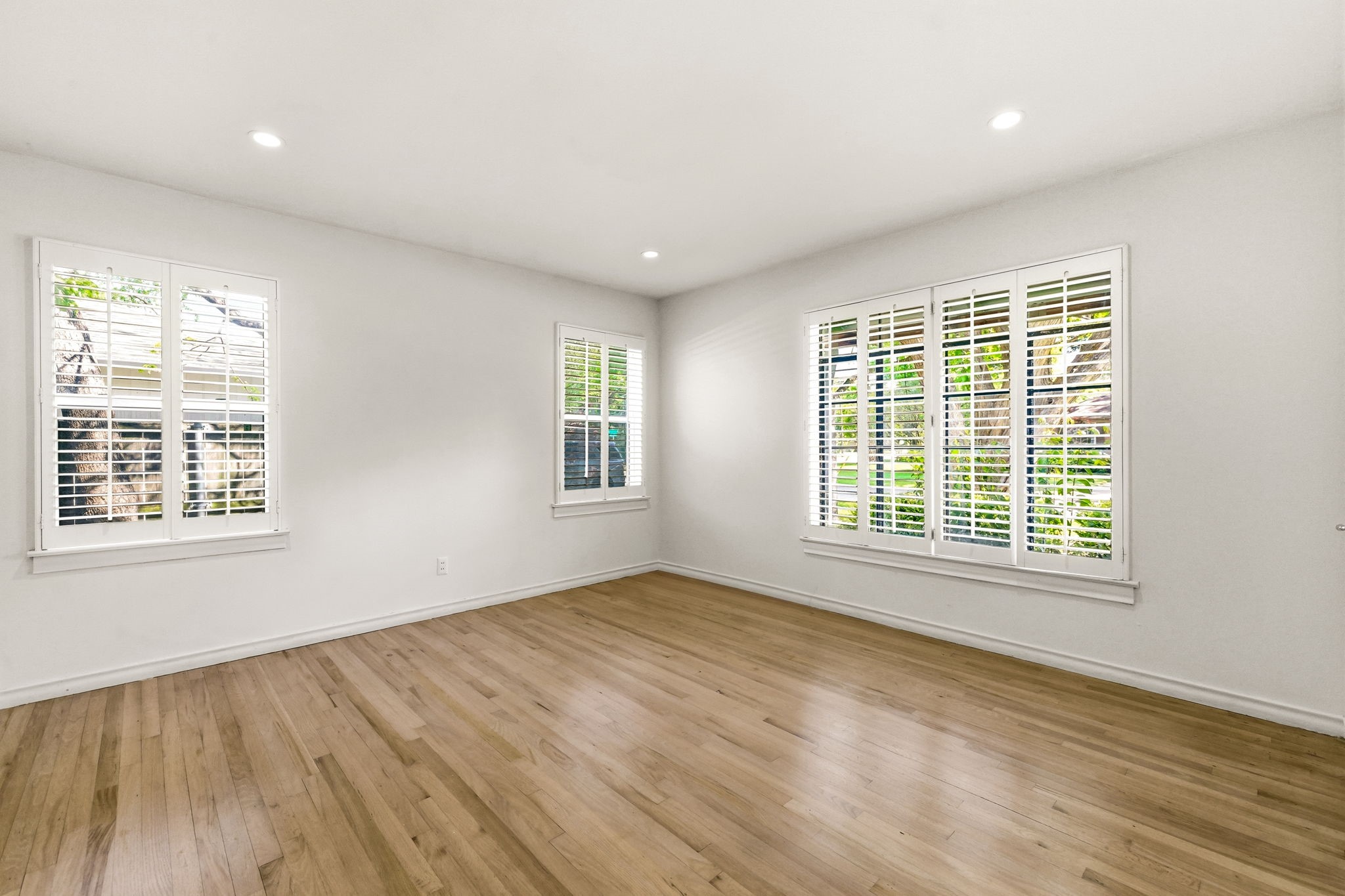 6467 Danbury Lane
