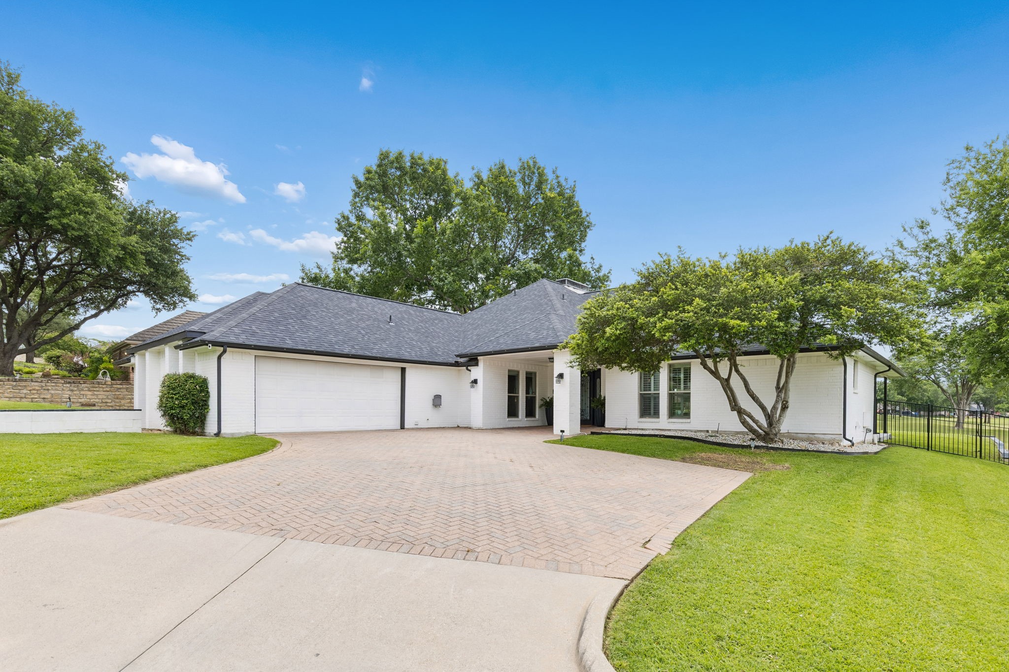 301 Hill Lane