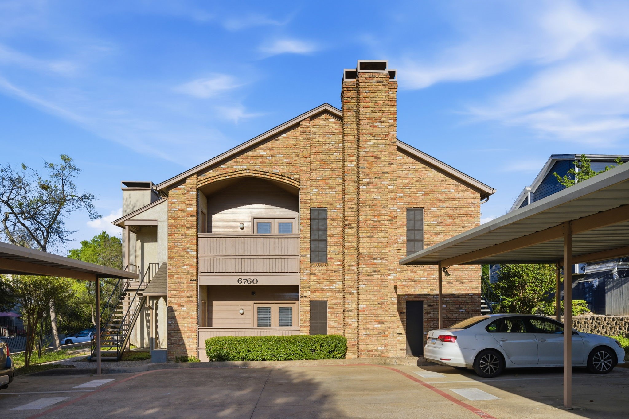 6760 Eastridge Drive 203