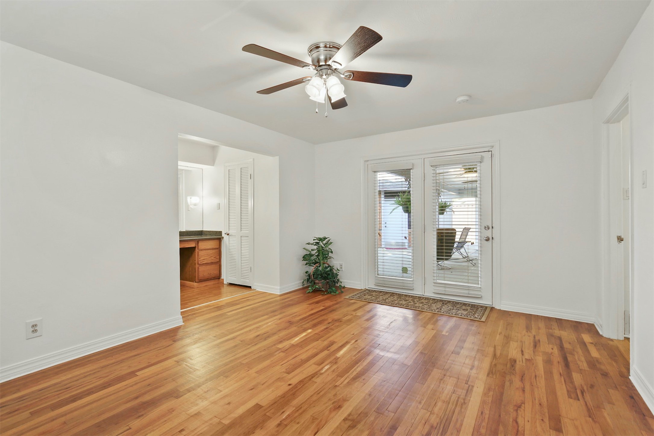 3510 Princess Lane