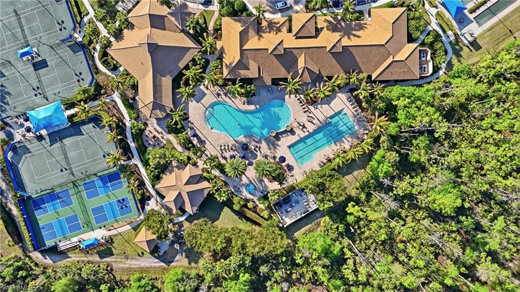 11001 Castlereagh ST