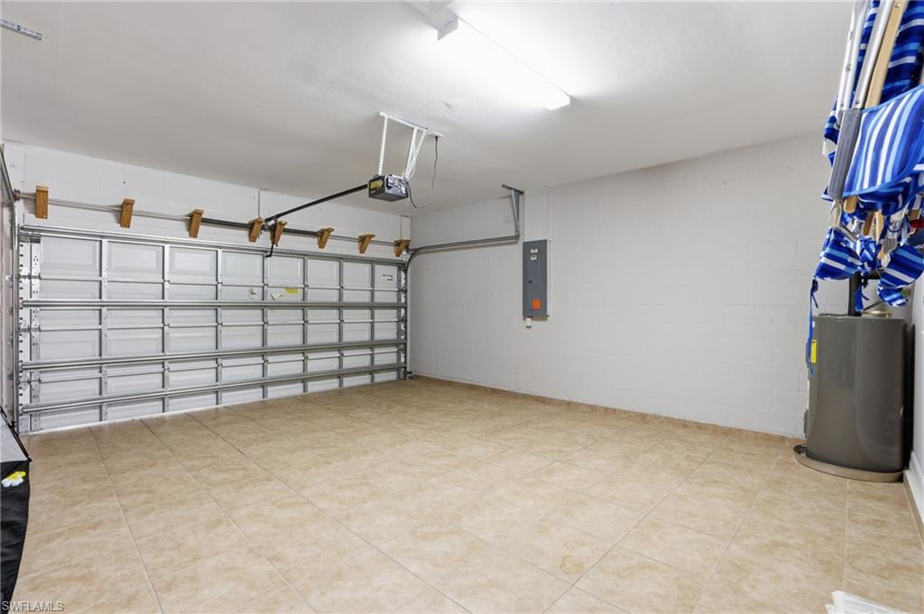 11001 Castlereagh ST