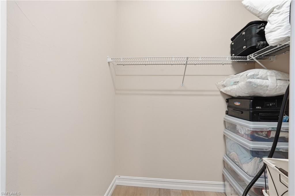 11001 Castlereagh ST