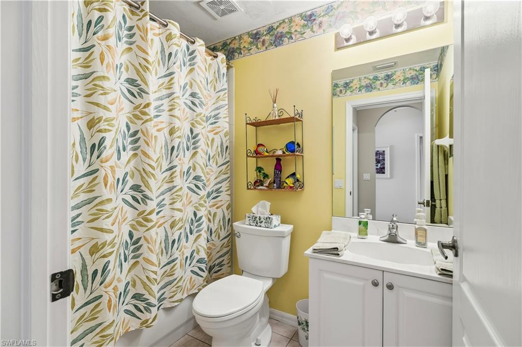 2910 Cypress Trace CIR # 102