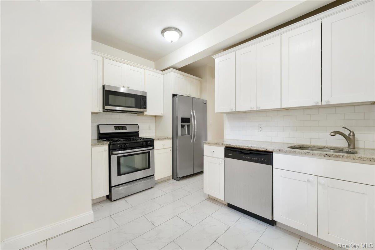 2 Sadore Lane Unit: 1V