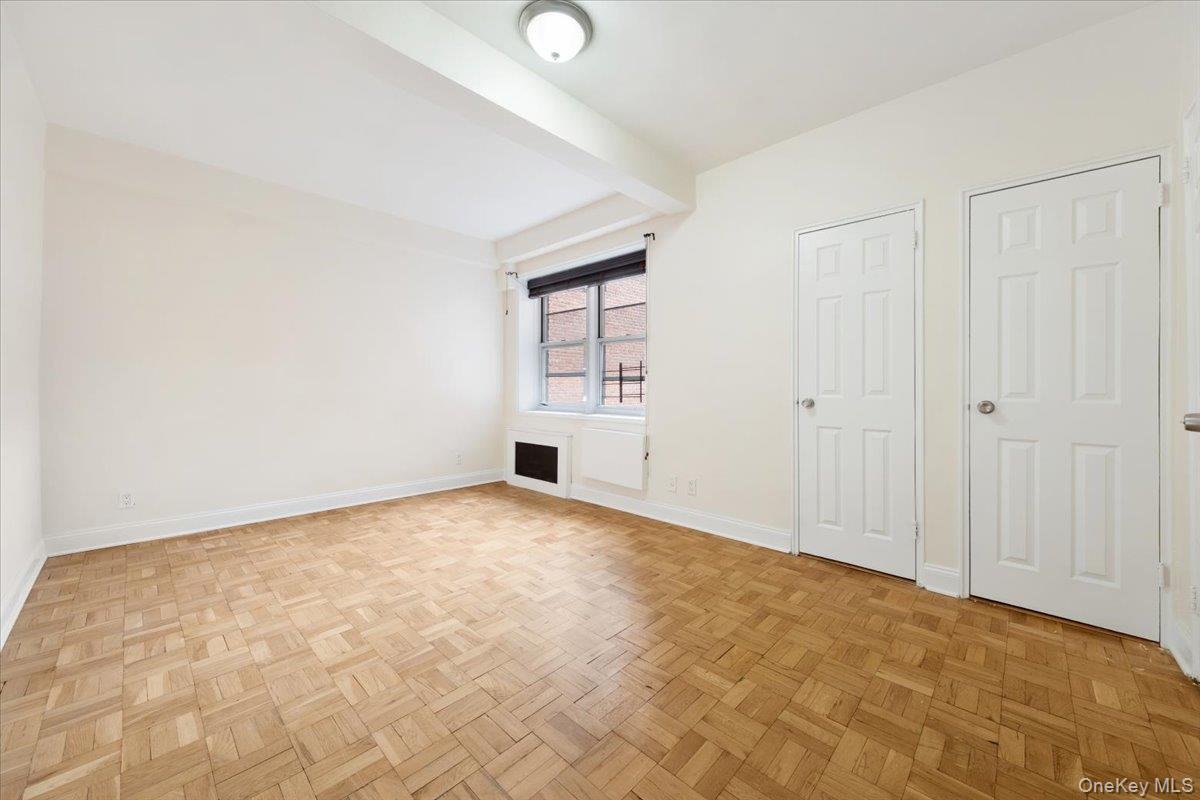 2 Sadore Lane Unit: 1V