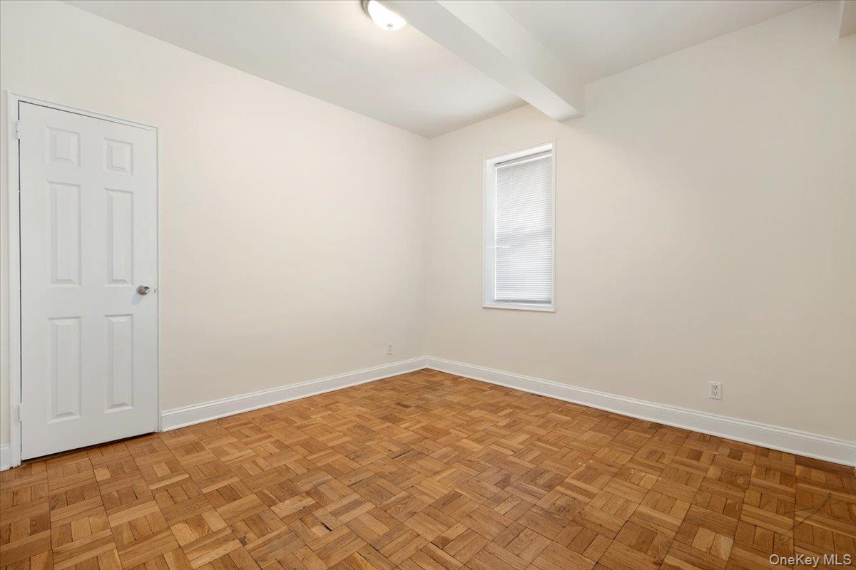 2 Sadore Lane Unit: 1V