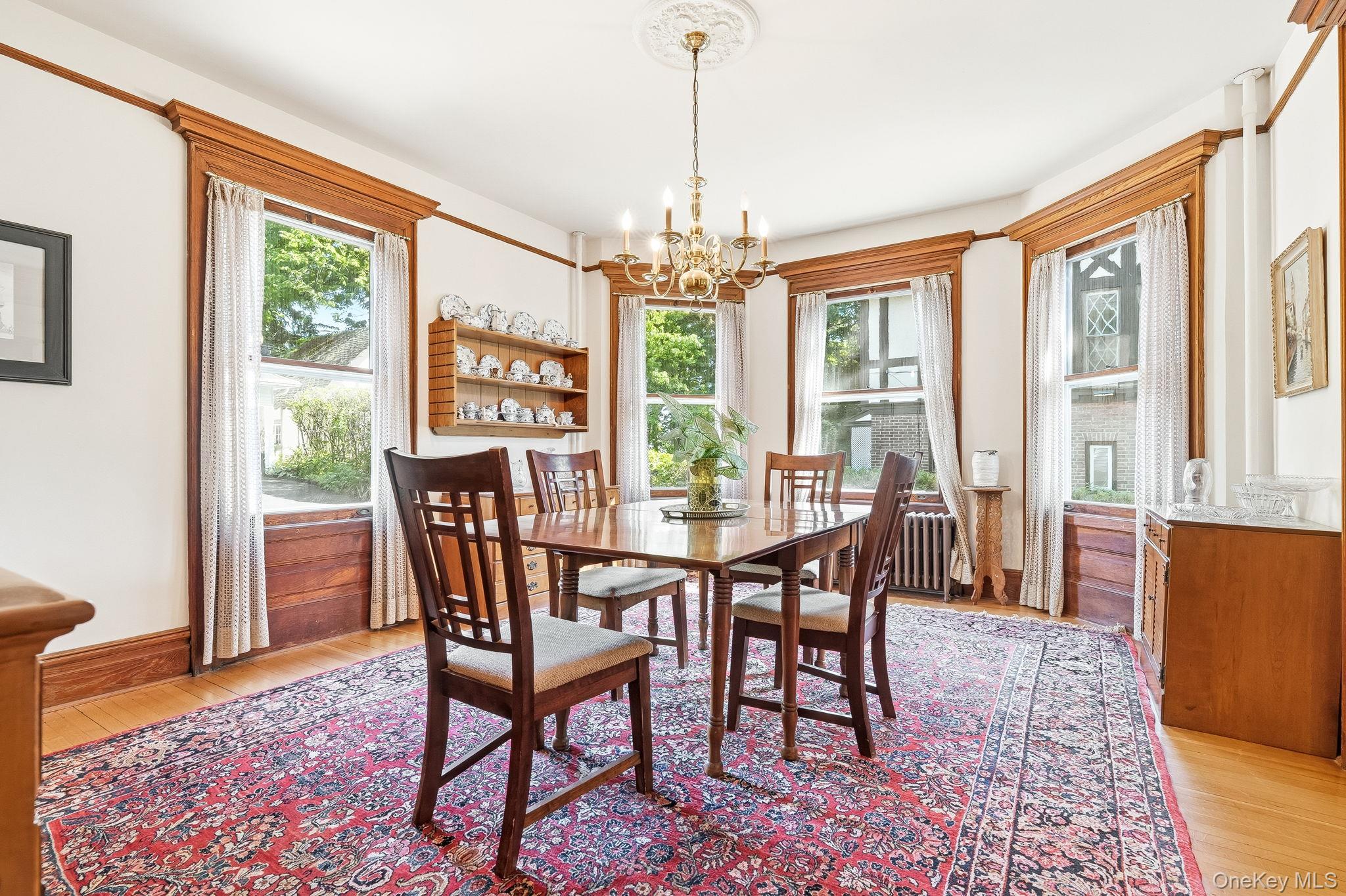 13 Ridgeview Avenue