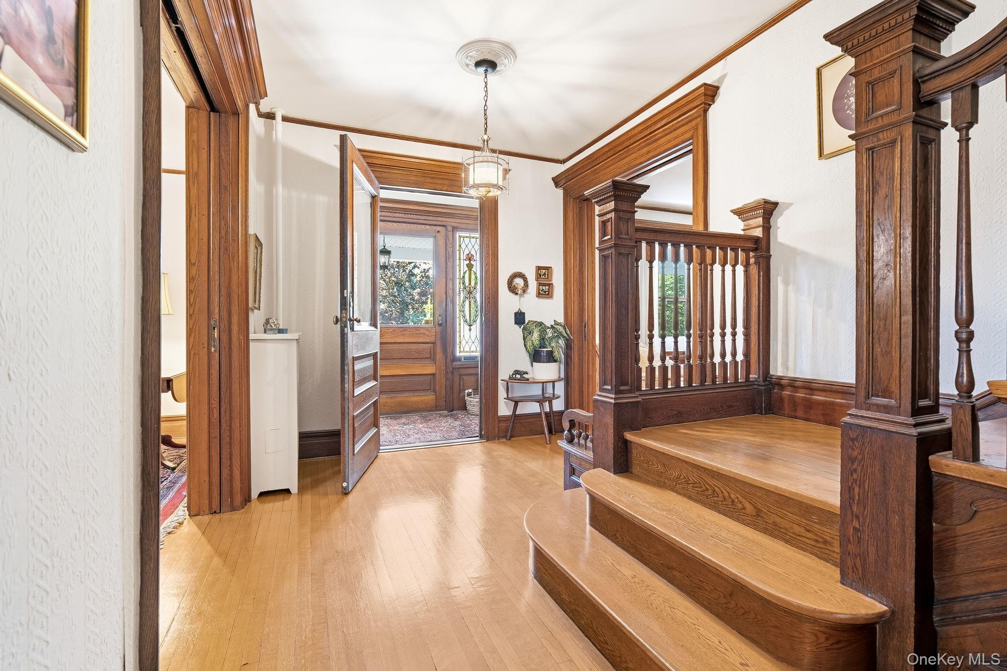 13 Ridgeview Avenue