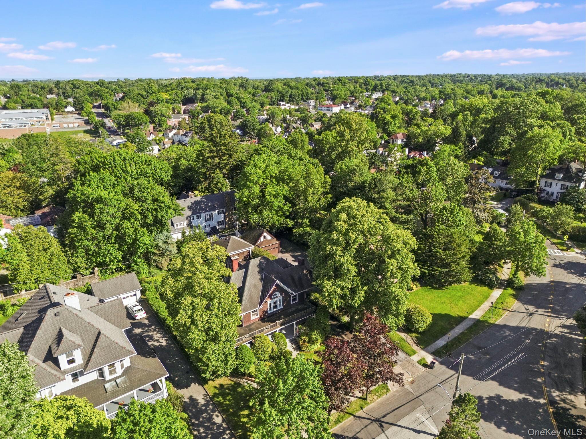 13 Ridgeview Avenue