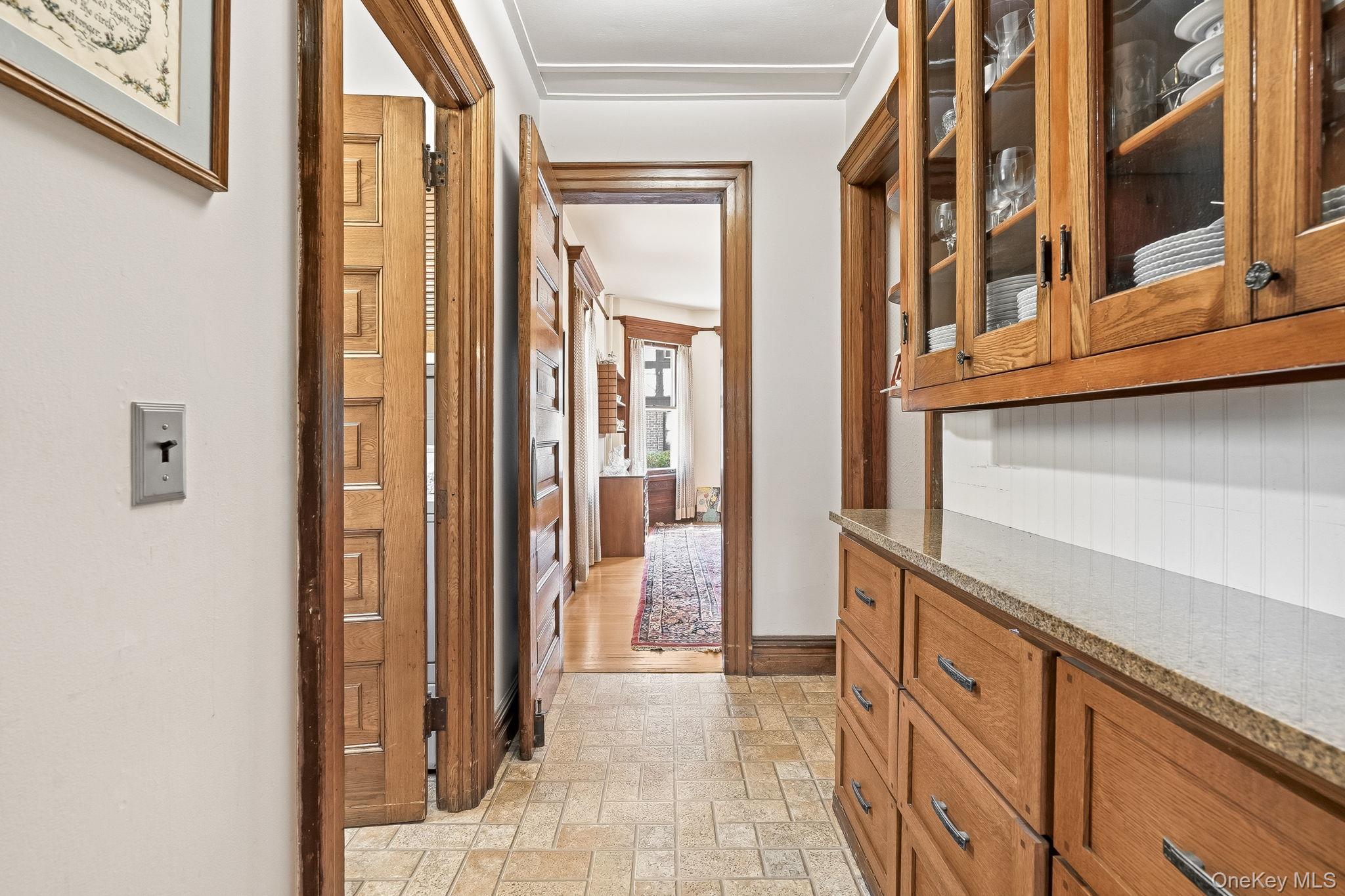 13 Ridgeview Avenue
