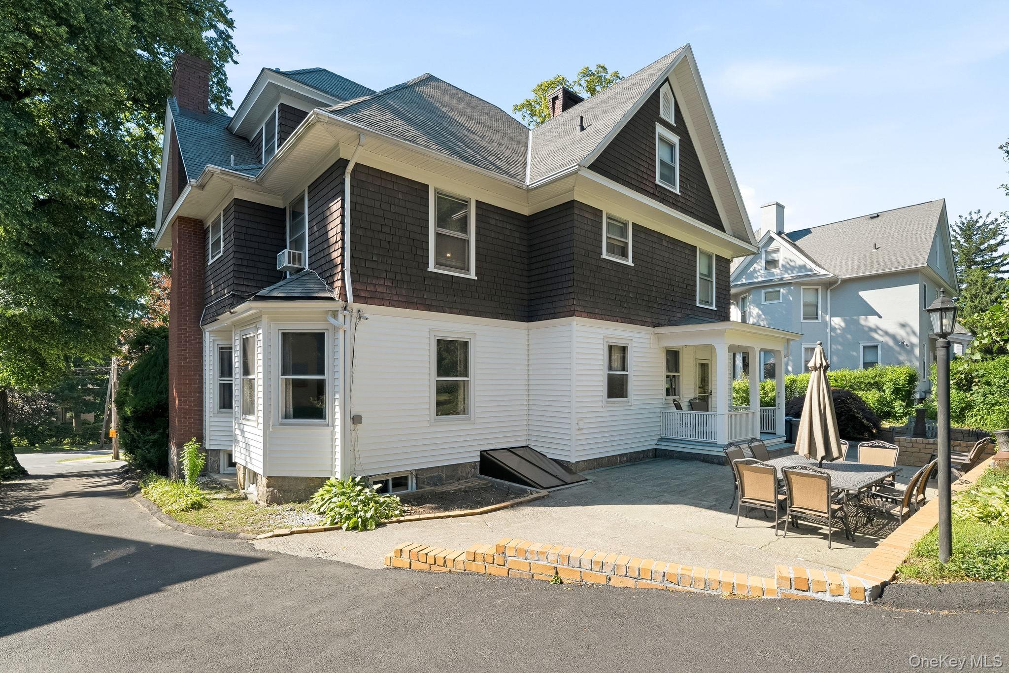 13 Ridgeview Avenue