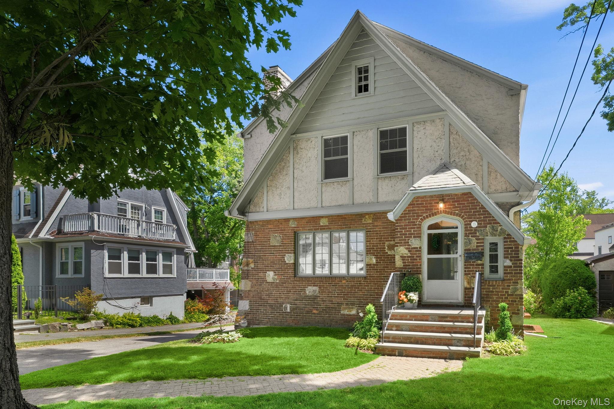 35 Prescott Avenue