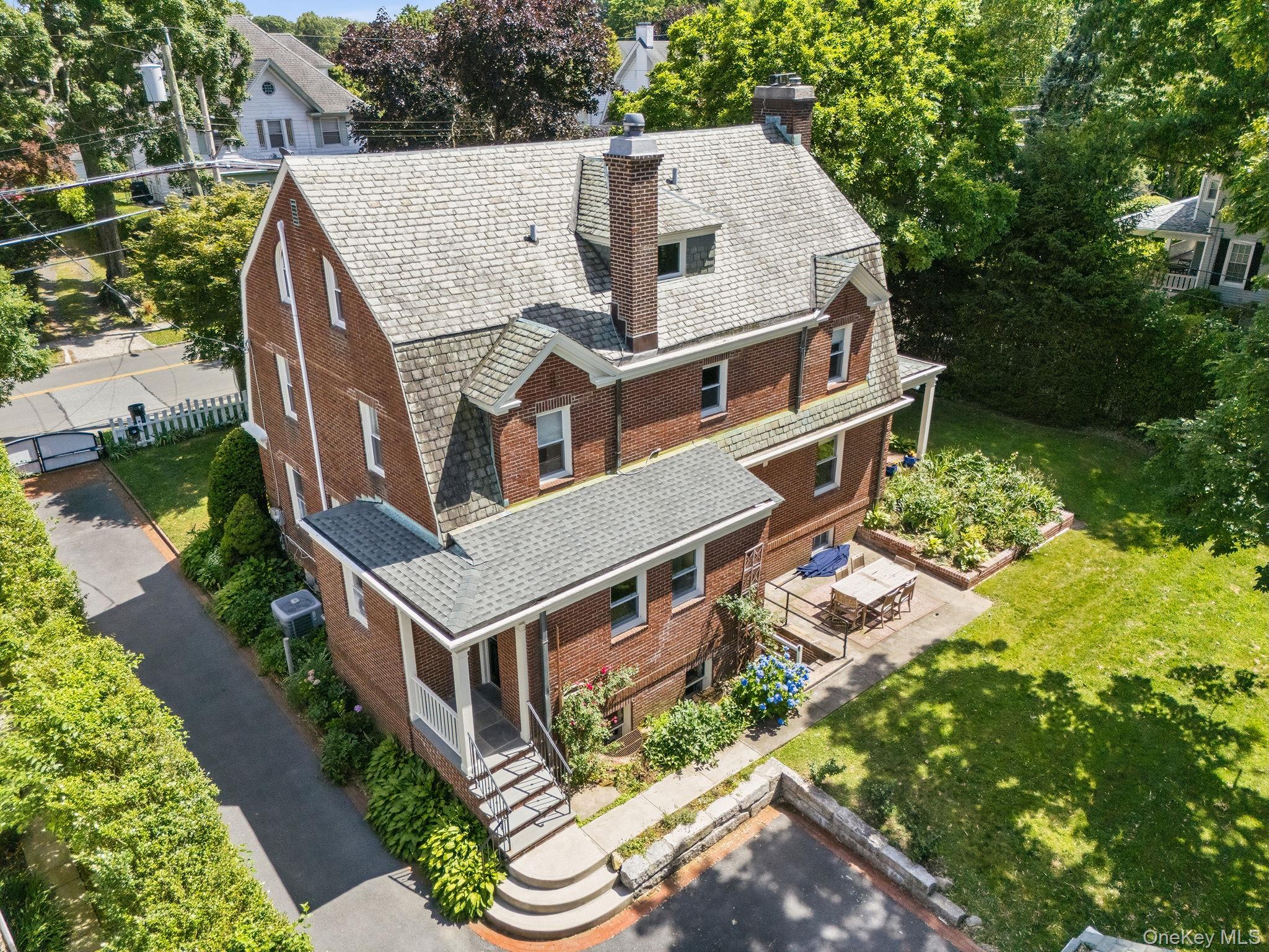 64 Prospect Street