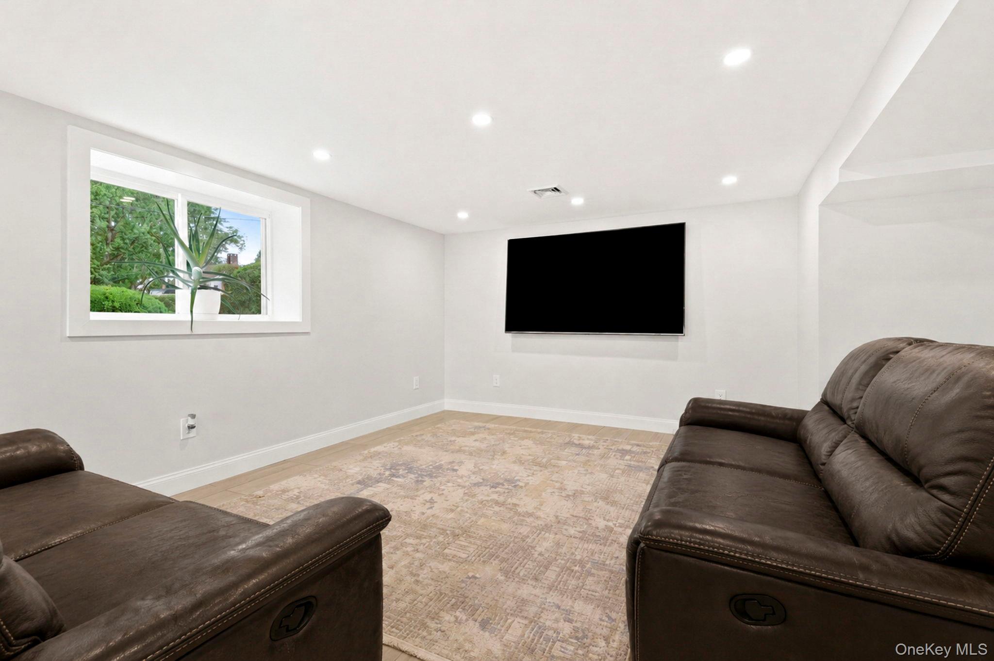 121 Marietta Avenue
