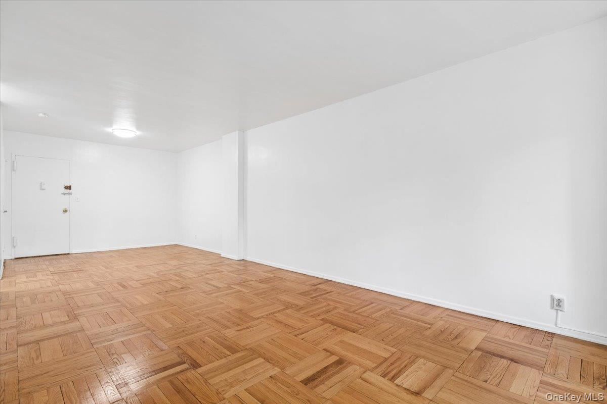 281 Garth Road Unit: #C2H