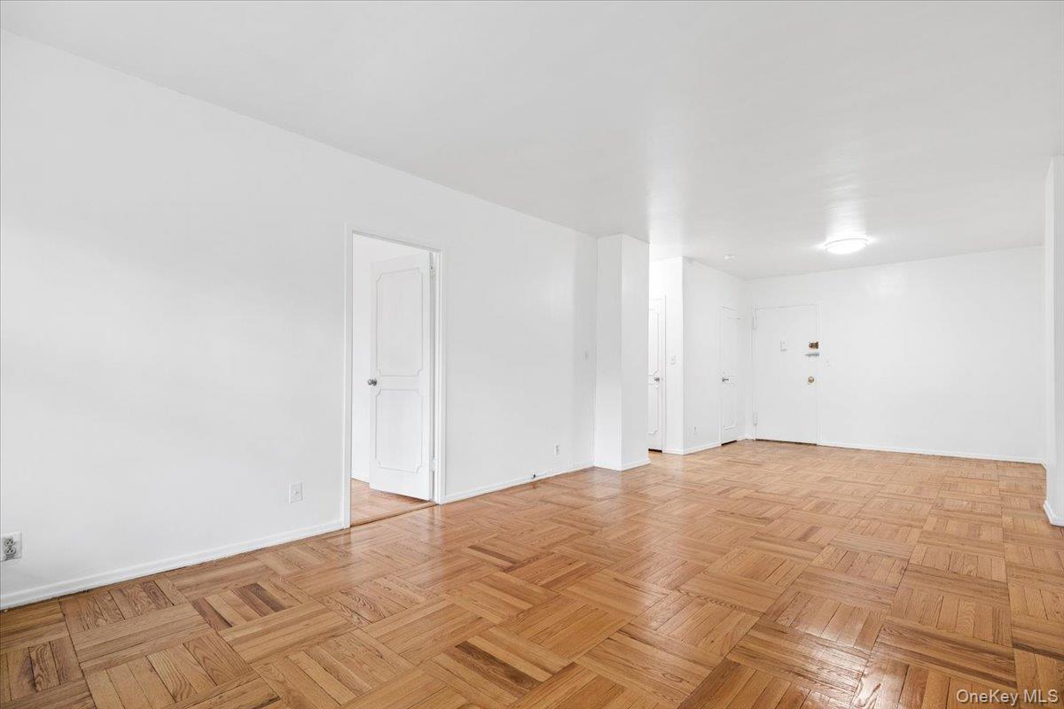 281 Garth Road Unit: #C2H